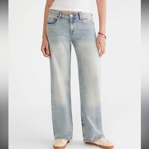 Aeropostale low rise baggy Light Wash Jeans